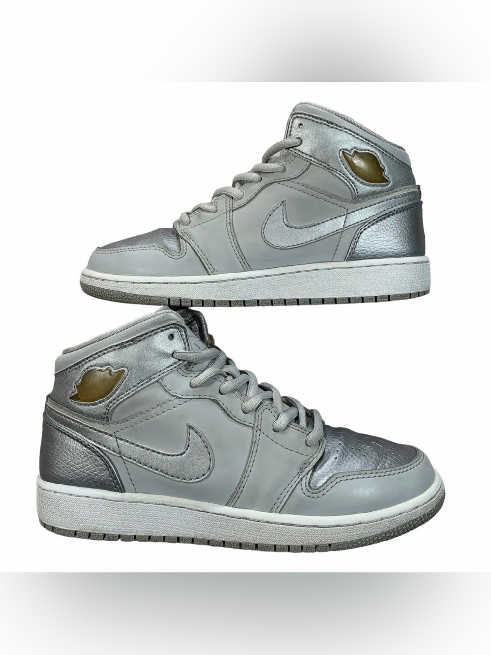 Vintage Air Jordan Retro + 1 Metallic Silver Neutral Grey 2001 Sneakers Size 5
